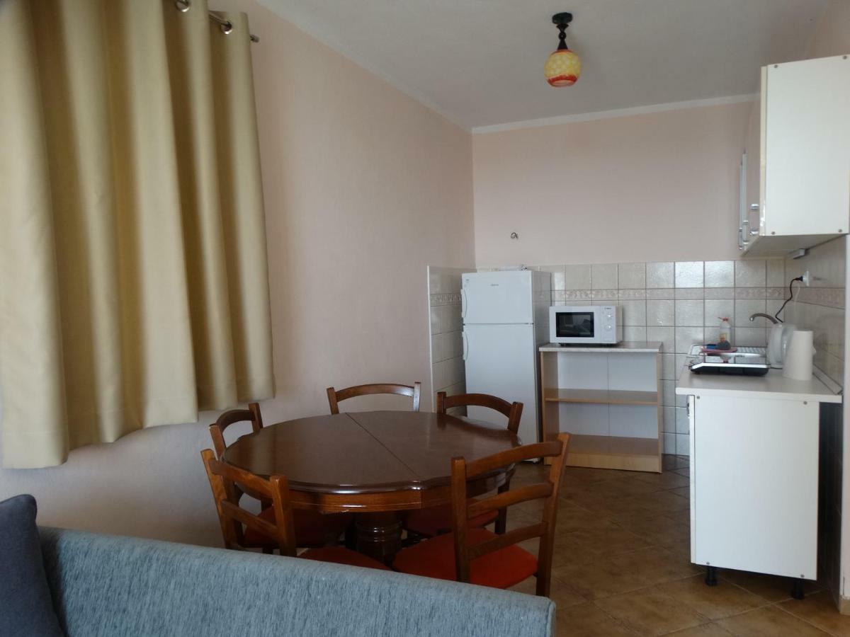 Green Line Guesthouse Bar Zewnętrze zdjęcie